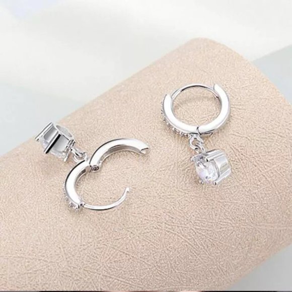 New Sterling Silver Huggie Hoop Crystal Earrings - Picture 2 of 9
